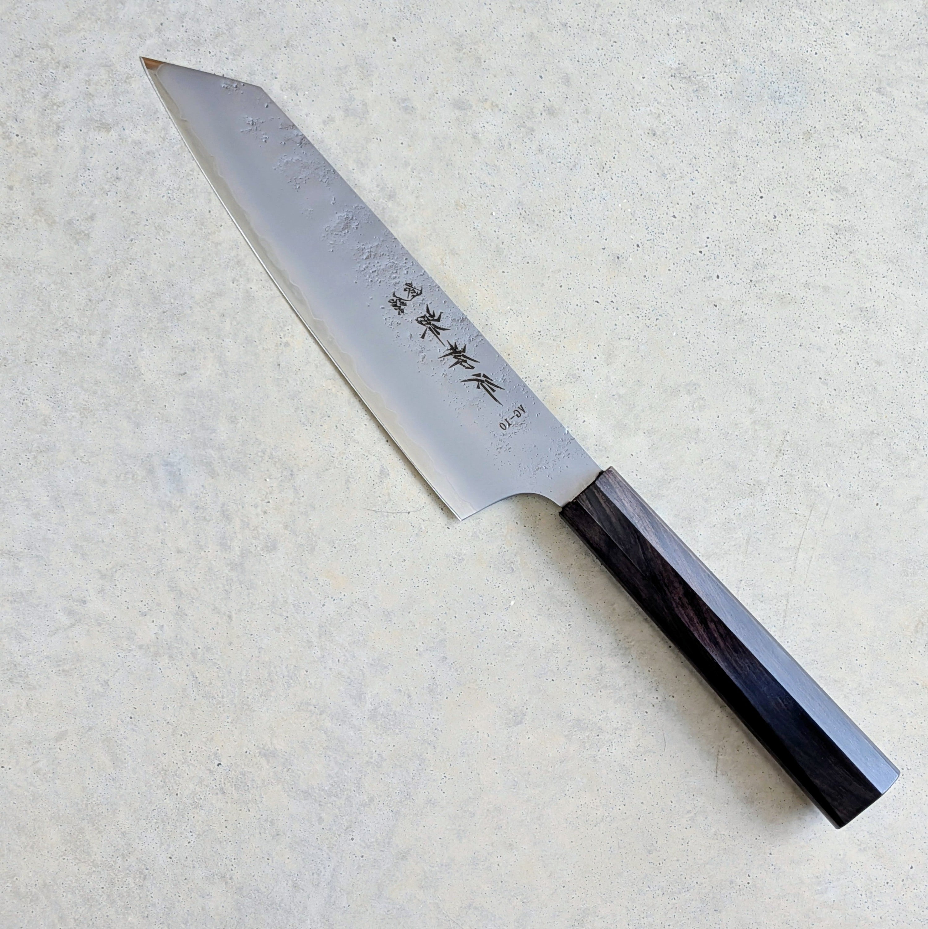 VG10 Nashiji Wa Kengata Santoku 190mm Ebony Handle