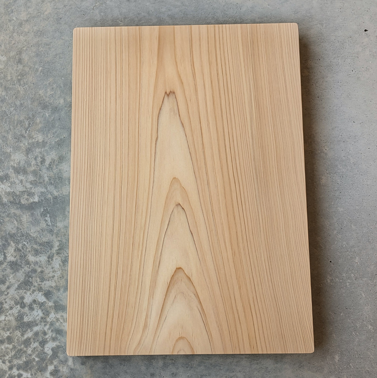 Shimanto Hinoki Cypress Cutting Board (350x250x30mm)