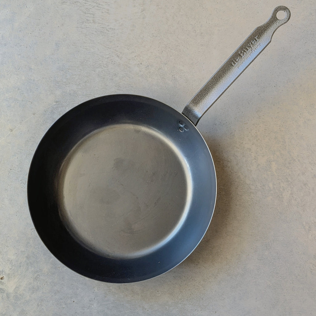 Blue Steel 24cm Round Lyonnaise Frying pan
