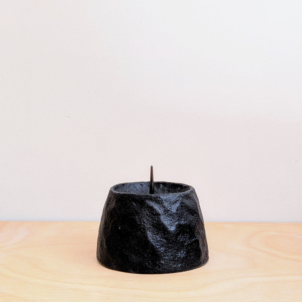 Iron Candle Holder Round