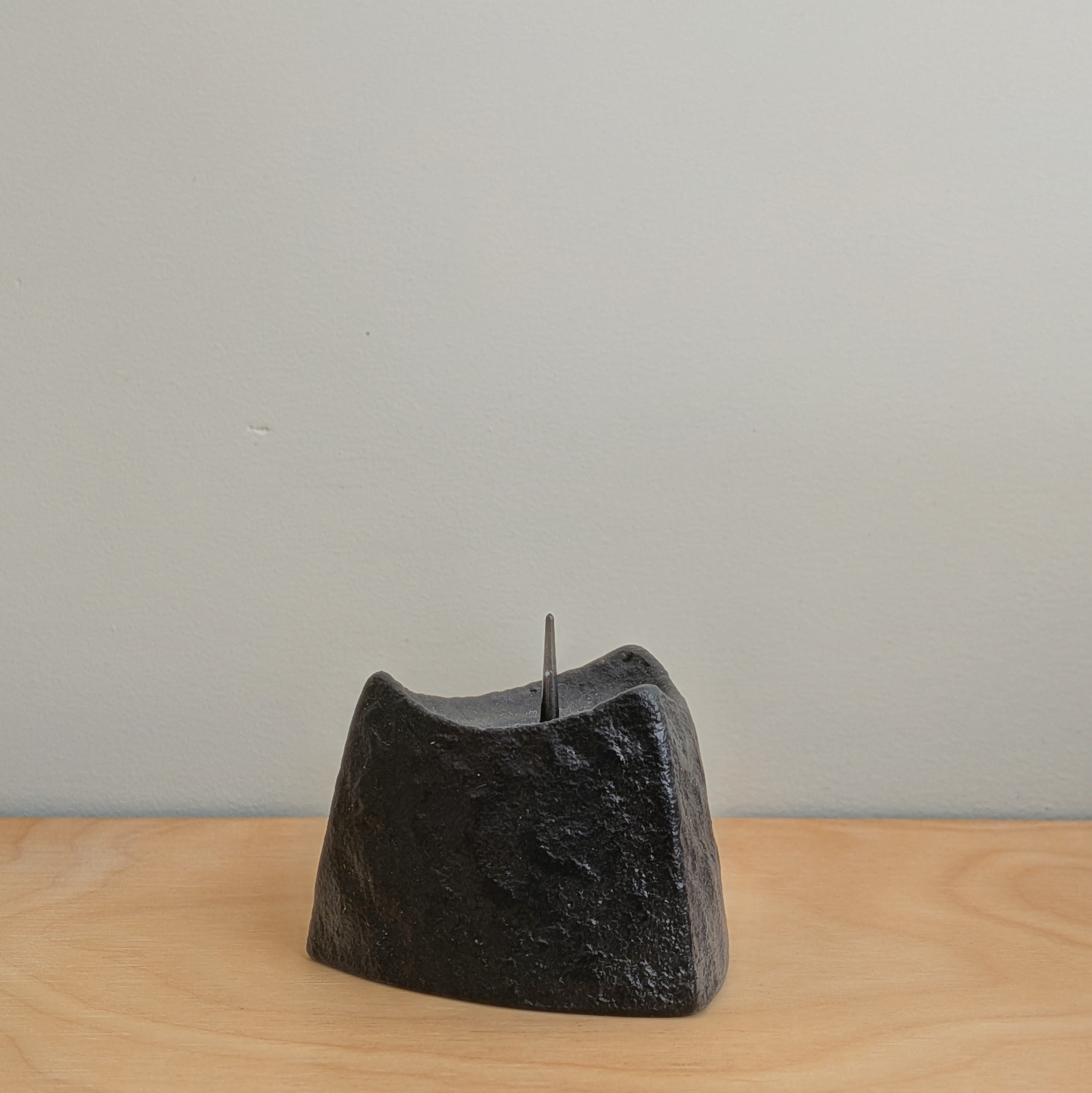 Iron Candle Holder Triangle